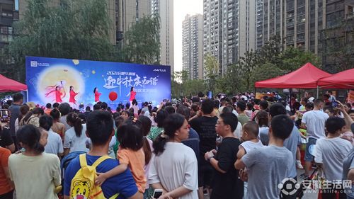 合肥華南城組織開(kāi)展社區(qū)文藝晚會(huì),弘揚(yáng)傳統(tǒng)文化,搭建美好社區(qū)