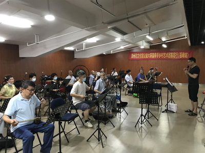 溫州市公益大聯(lián)盟牽手鄉(xiāng)村藝術團基層行走進蒼南